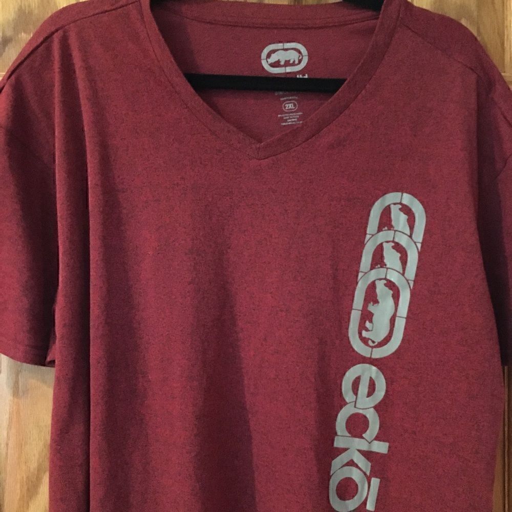 NWOT Echo Short Sleeve T Shirt